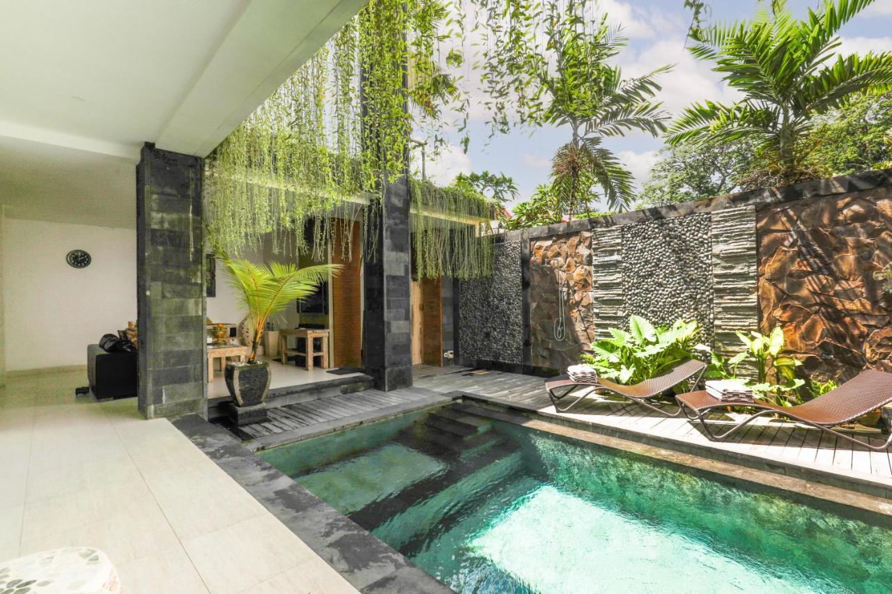 Puri Bagus Villa Legian Kuta Luaran gambar